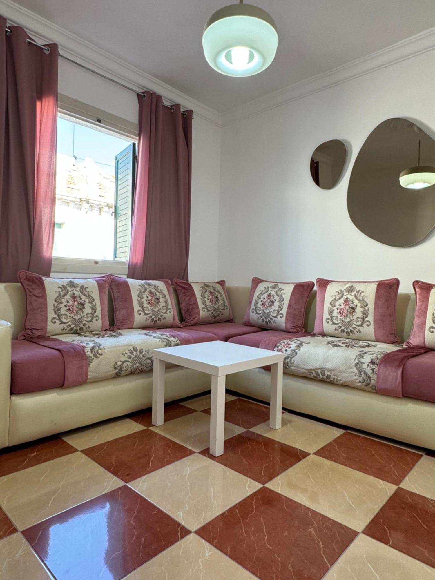 Joli Appart Avec Terrasse Au Centre Ville Тетуан Экстерьер фото
